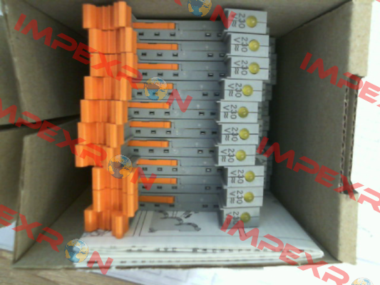 2980335 / PLC-BSC-230UC/21/SO46 (pack x10) Phoenix Contact